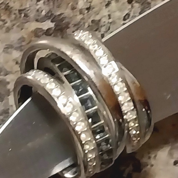 SALE**Brilliant Swarovski Wrap Ring - Picture 3 of 3